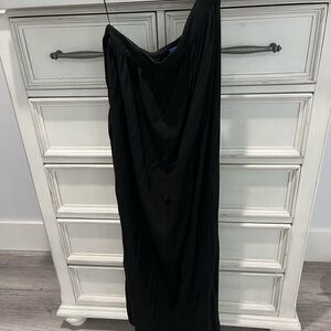 One Shoulder Black Dress